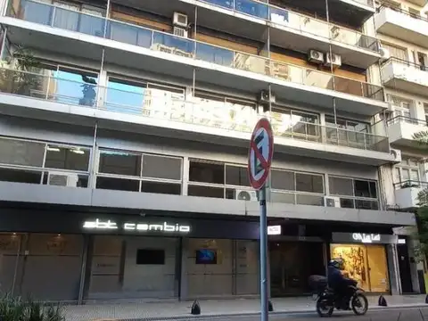 Paraguay 600, Piso 3