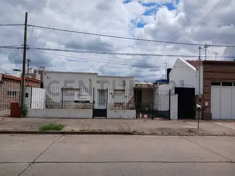 CASA A LA VENTA DE DOS HABITACIONES. - CASILDA