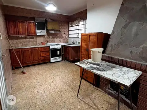 Casa en Alquiler en Arroyito, $ 700.000
