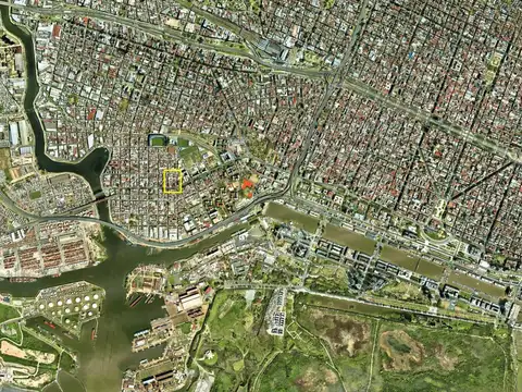 Avenida Almirante Brown 800