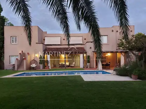 Casa  en Venta en La Lomada, Pilar, G.B.A. Zona Norte