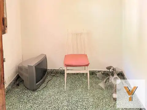 Casa 3 ambientes con 1 baño