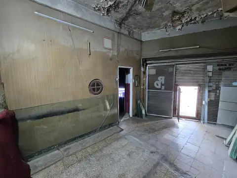 Local en Alquiler en Lanus Oeste, $ 400.000