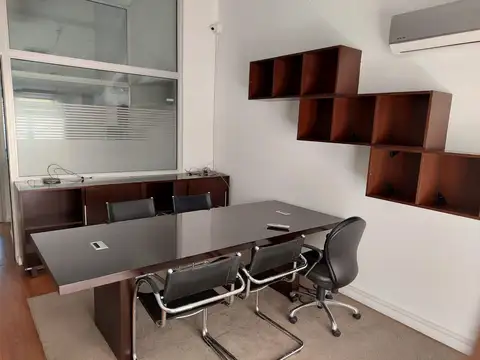 Alquiler Oficina amoblada en Puerto Norte