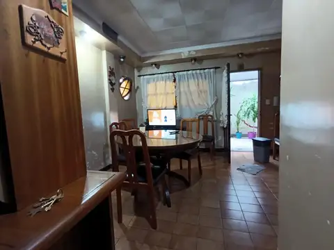 VENTA CASA GALPON GARAGE DEPOSITO VILLA LYNCH SAN MARTIN OPORTUNIDAD A REFACIONAR