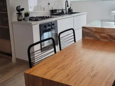 Departamento 4 ambientes con 2 baños