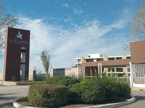 Venta de Lote  – Barrio Privado La Alameda