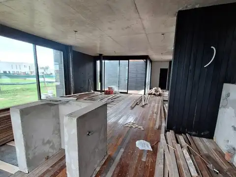 Casa en Venta en Village Joven, USD 420.000