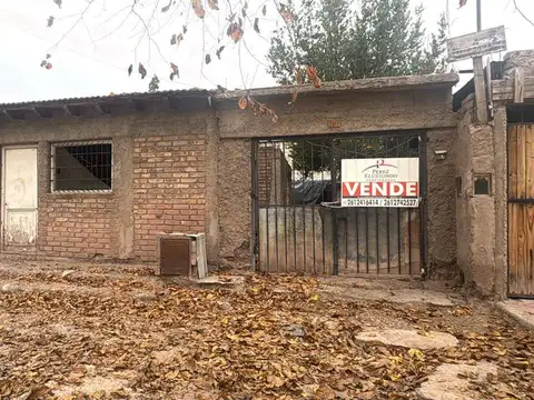 Terreno / Lote en venta de 260m2 ubicado en Godoy Cruz