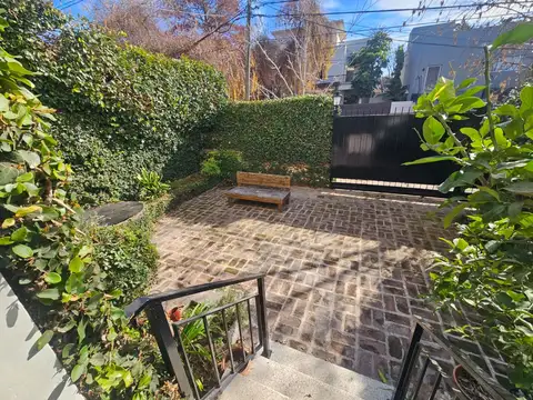 ALQUILER PH 3 AMB C PATIO Y PARRILLA EN EL BAJO SI