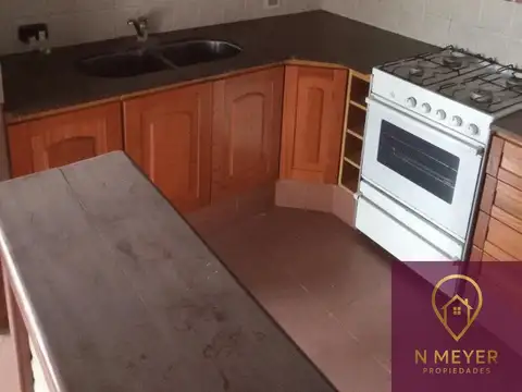 Teniente General Pedro Farías 400