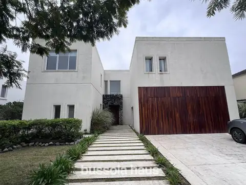 Casa en Venta en Nordelta, USD 1.450.000