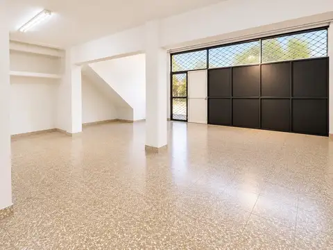 LOCAL CON DEPARTAMENTO 3 AMBIENTES EN QUILMES