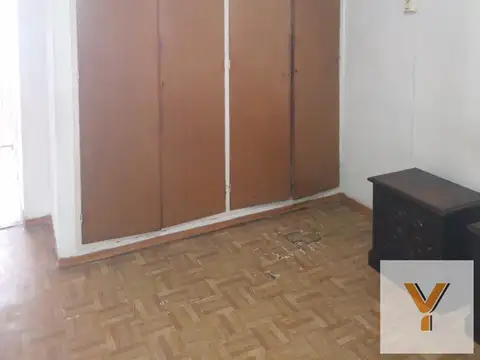 Depto Tipo Casa 4 ambientes con 2 baños