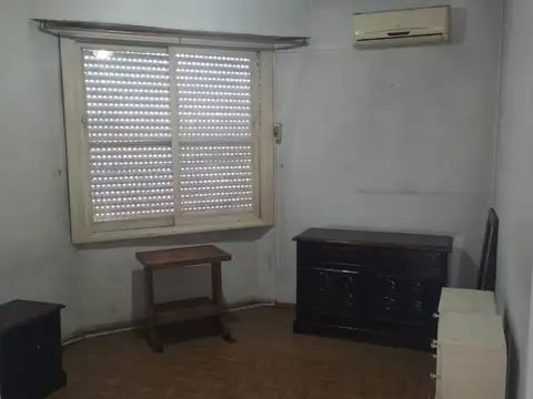 Depto Tipo Casa en Venta en Villa Dominico, USD 50.000