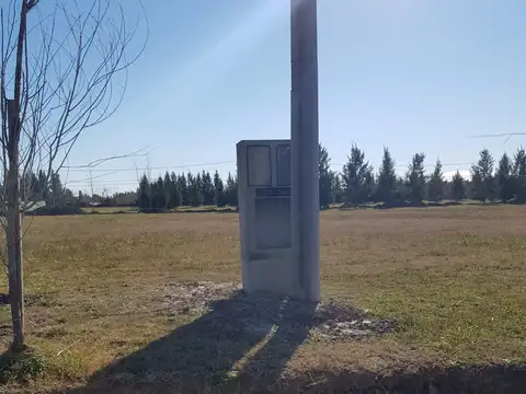 Terreno en venta en EL RETIRO BARRIO CERRADO