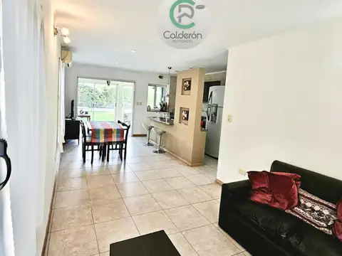 Casa 3 ambientes con 2 baños