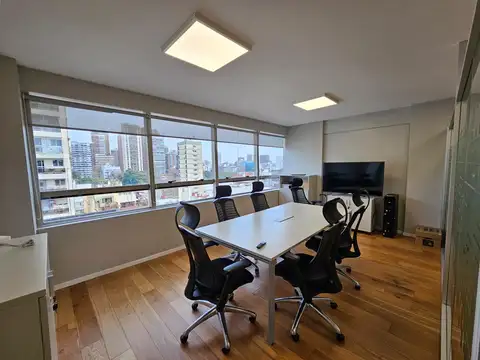 Oficina en Venta con 1 cochera