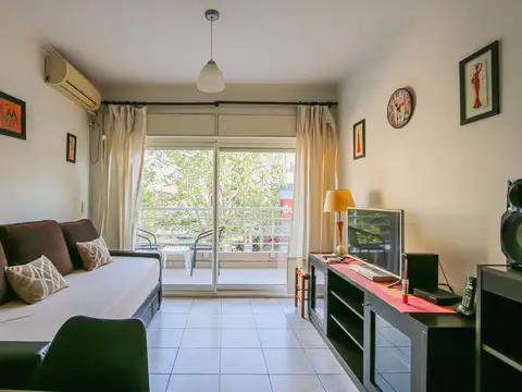 Sarmiento 3900, PILETA, GYM, LAUNDRY, JARDÍN !