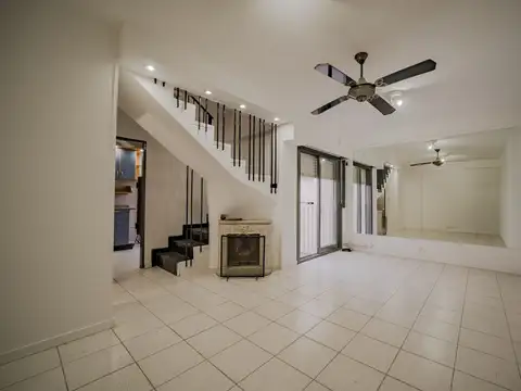 Depto Tipo Casa en Venta 31 años