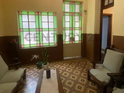 PH Oficina al Frente sobre Diagonal 73 casi esquina 58.