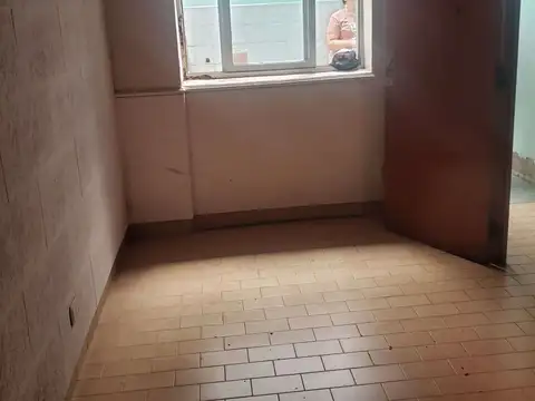 Depto Tipo Casa 2 ambientes con 1 baño