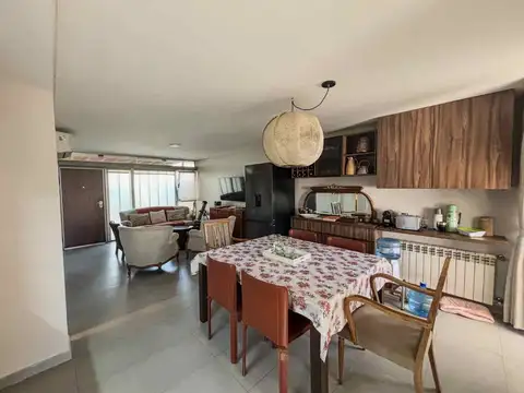 DUPLEX EN VENTA 2 DORMITORIOS EN CITY BELL