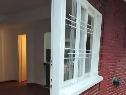 Depto Tipo Casa en Venta en Castelar, USD 60.000