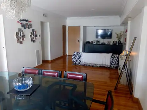 Departamento 4 ambientes con 3 baños