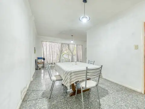 Departamento 3 ambientes con 2 baños