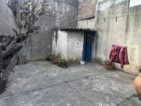 Venta de Casa 6 AMBIENTES con Local en San Justo, La Matanza