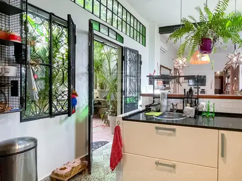 Depto Tipo Casa en Venta 60 años