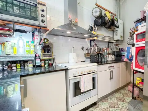Depto Tipo Casa 4 ambientes con 2 baños