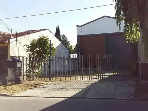 Galpon en Venta en Luis Guillón