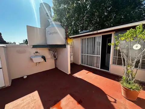 Pasaje Franco 3000, Piso 1