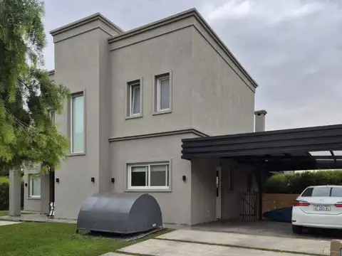 Casa en Venta en El Canton - Norte, USD 349.000