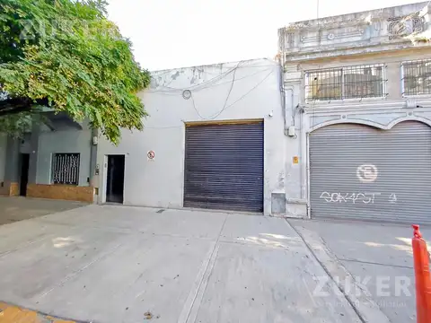 Alquiler Deposito en Paternal con entrada para camion