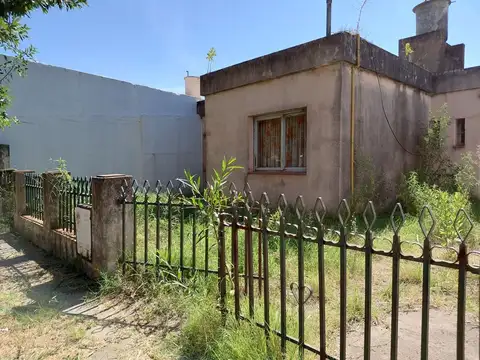 Venta casa 3 habitaciones - Barrio 9 de septiembre