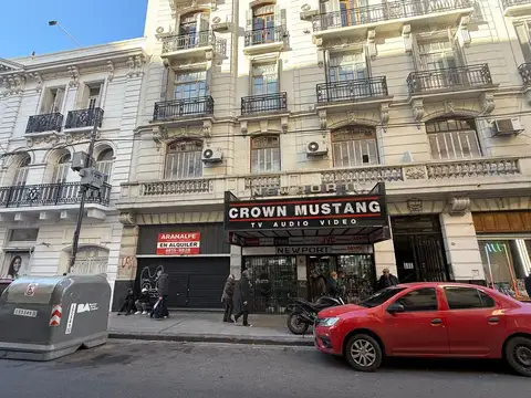 Local en Venta 70 años