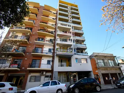 Departamento en Venta con 1 cochera