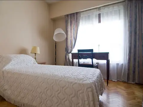 GUIDO 1600, Piso P.A.