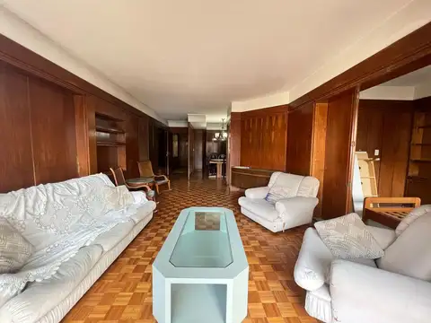 Departamento en Venta de 5 ambientes