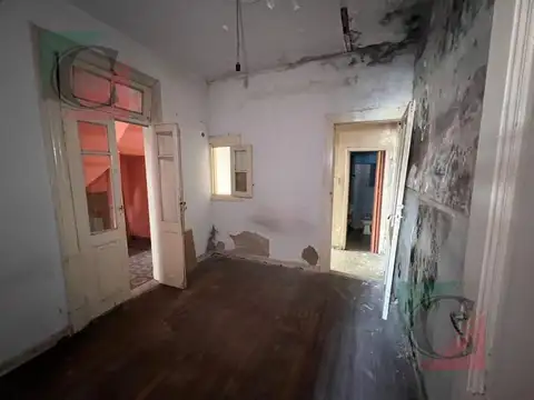 Depto Tipo Casa en Venta 66 años