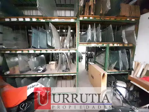 GALPON/LOCAL COMERCIAL SOBRE SAN MARTIN. ZONA MUY TRANSITADA.