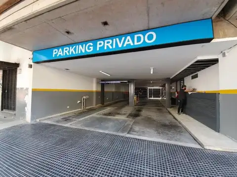 Venta Amplia Cochera Almagro. Seguridad 24hrs