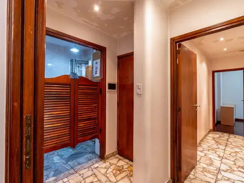 EN VENTA DPTO PALACIOS AL 1200  BARRACAS