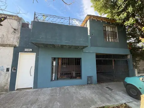 CASA, CON DEPTO. INDEPENDIENTE, EN VENTA - Ituzaingó sur