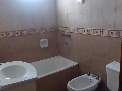 Departamento en Alquiler en Trenque Lauquen, $ 600.000