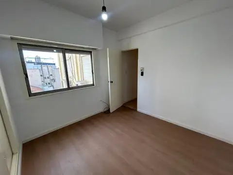 VENTA DEPARTAMENTO 2 AMBIENTES EN RAMOS MEJIA
