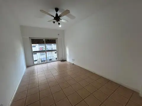 VENTA DEPARTAMENTO 2 AMBIENTES EN RAMOS MEJIA